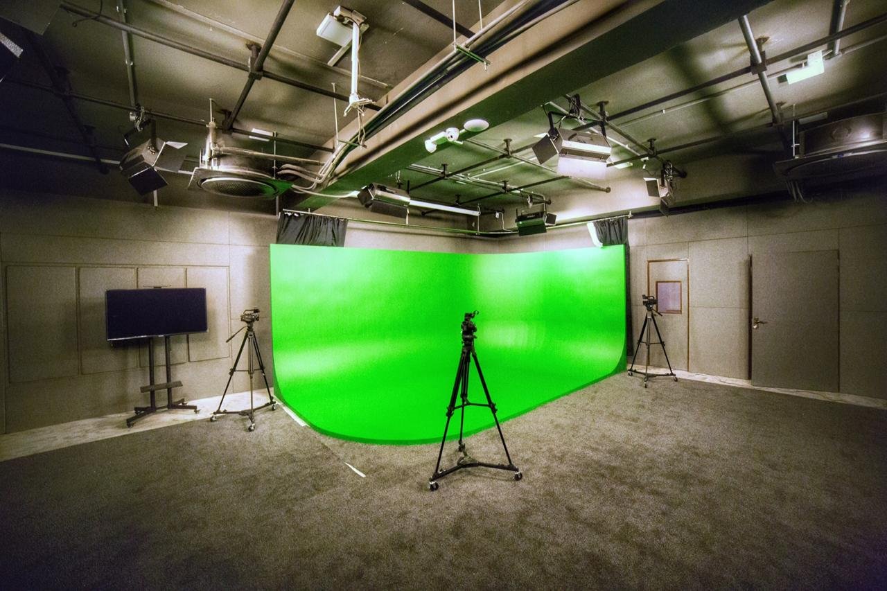 TV Studio in Szabist